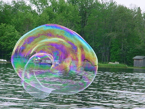 Extreme Bubbles Inc. makes bubble toys, big bubble wands, giant bubble kits and bubble solution that work better than homemade giant bubble recipes and do it yourself bubble wands