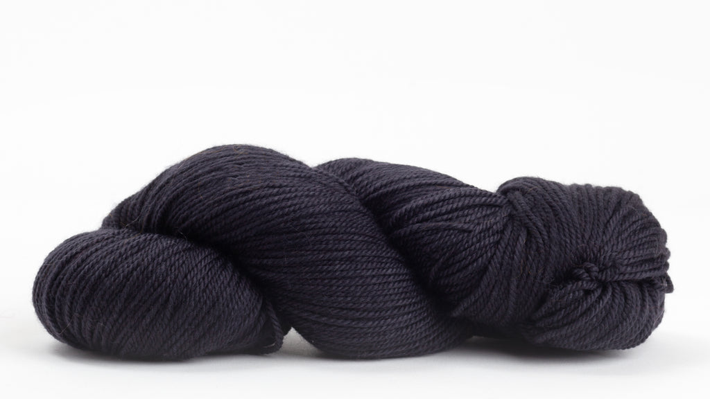 Magpie Fibers, Swanky DK