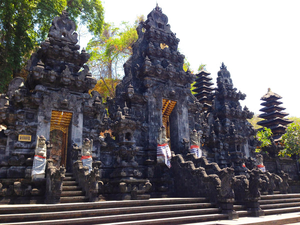Pura Goa Lawah, the bat cave temple, Bali