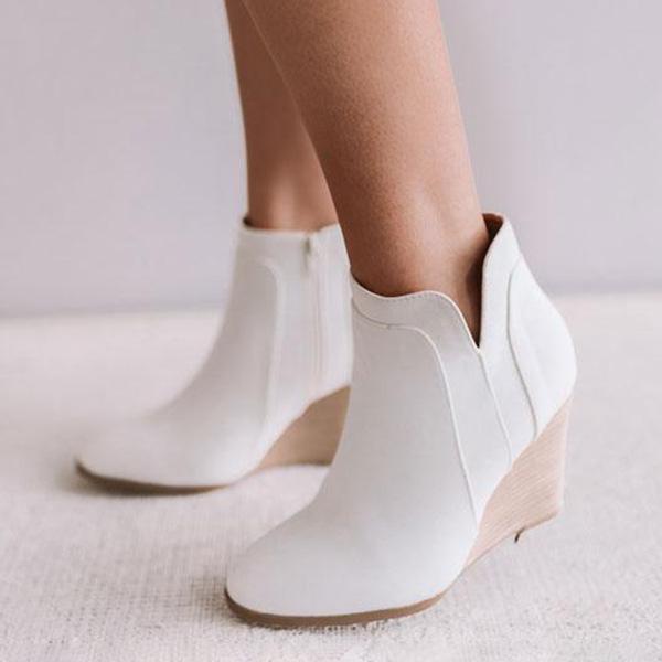 Beautiful Elegant White Wedge Boots