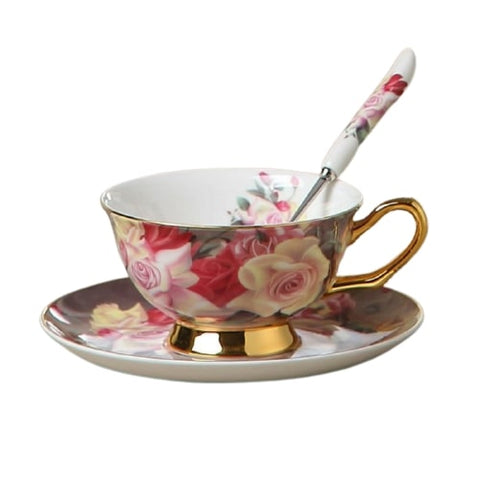 Tasse de thé Anglaise en porcelaine Fleurs Variées 