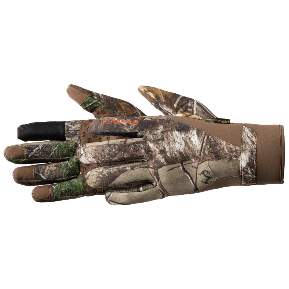 Men's Coyote TouchTip Gloves in Realtree Xtra Pair Side Profile