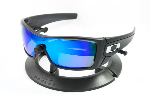 oakley antix vs batwolf