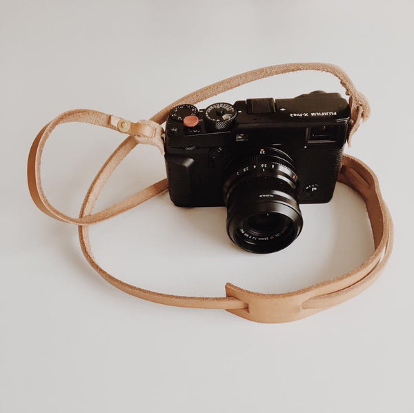 leather camera strap, fuji xpro2 camera