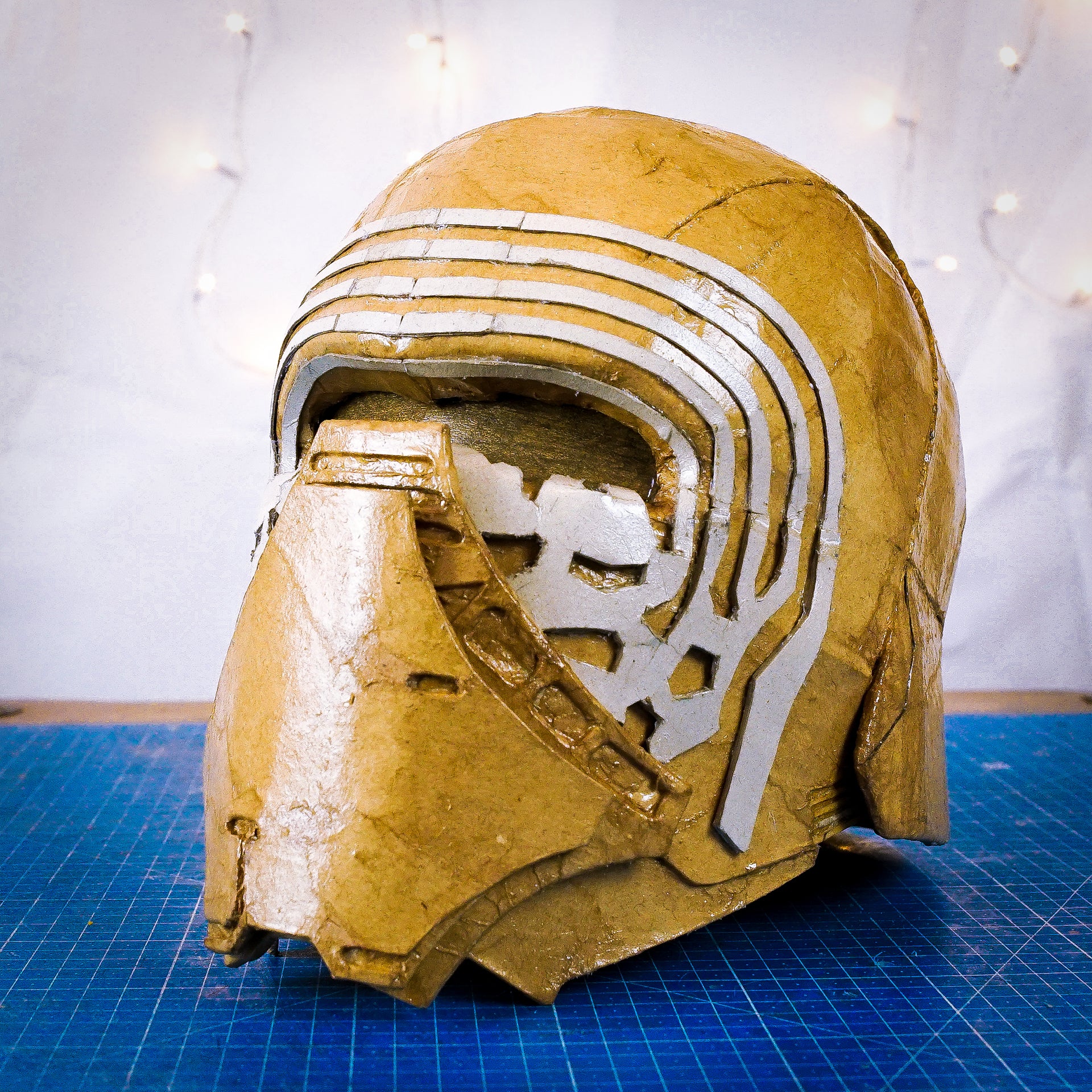 spektrum min Estate Kylo Ren Helmet TEMPLATES for cardboard DIY – Epic Cardboard Props