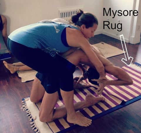 12 Benefits To Using A Mysore Yoga Rug (Updated 2019) – Ekaminhale