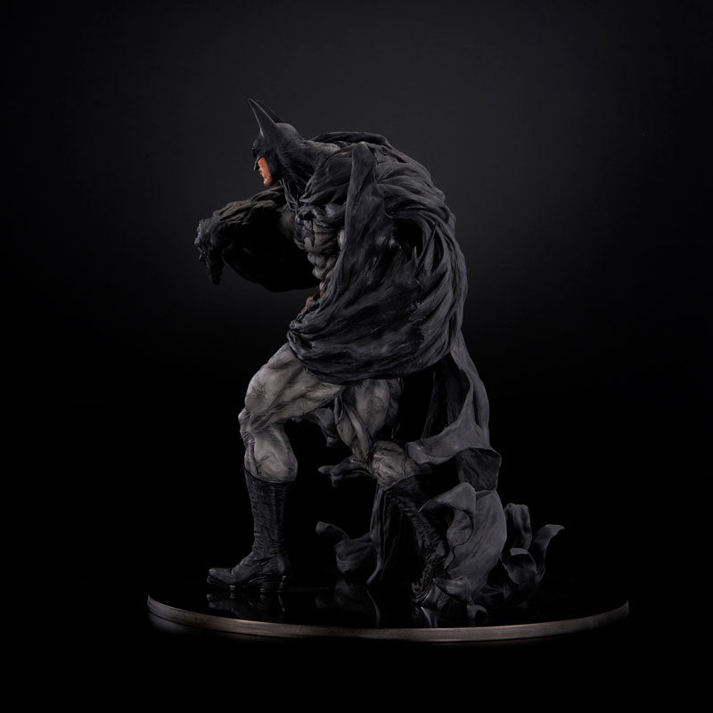 Batman - Sofbinal - Hard Black Ver. (Union Creative International