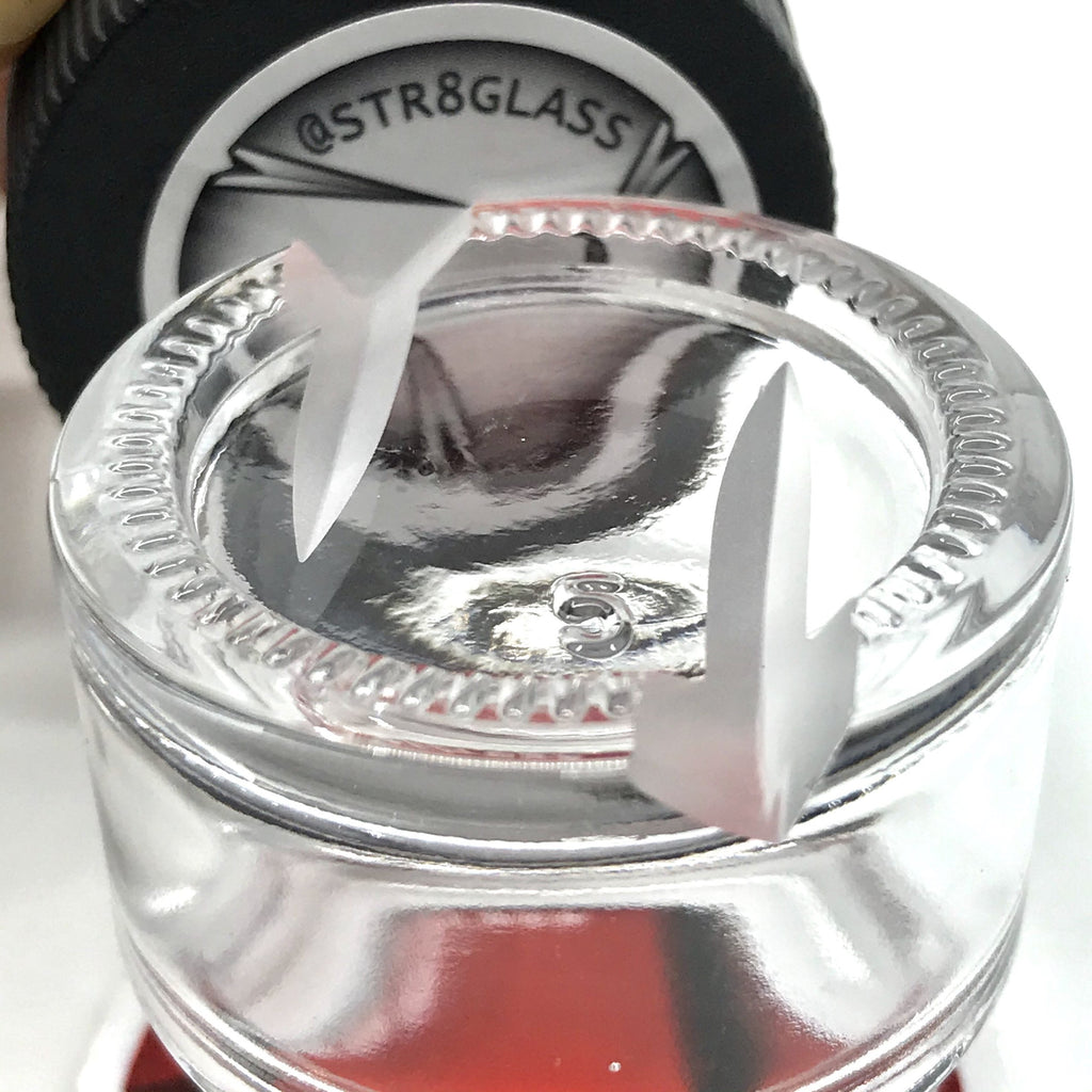 Str8 Glass Tall Spinner Jar Close Up showing two cuts