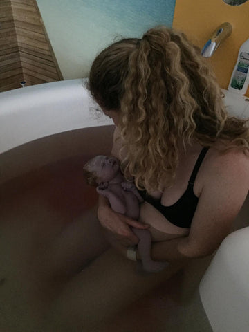 The birth of Esme - a beautiful, quick hospital water birth