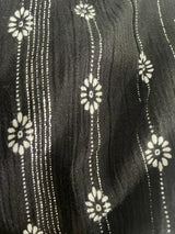 Falda Negra Con Hilos Metalizados