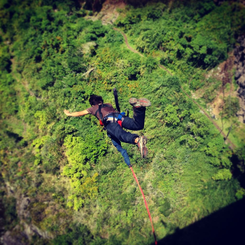 Banos casa del arbol Ecuador swing puenting adventure adrenaline rush bungee jump