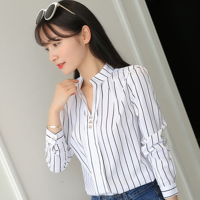 casual white tops for ladies