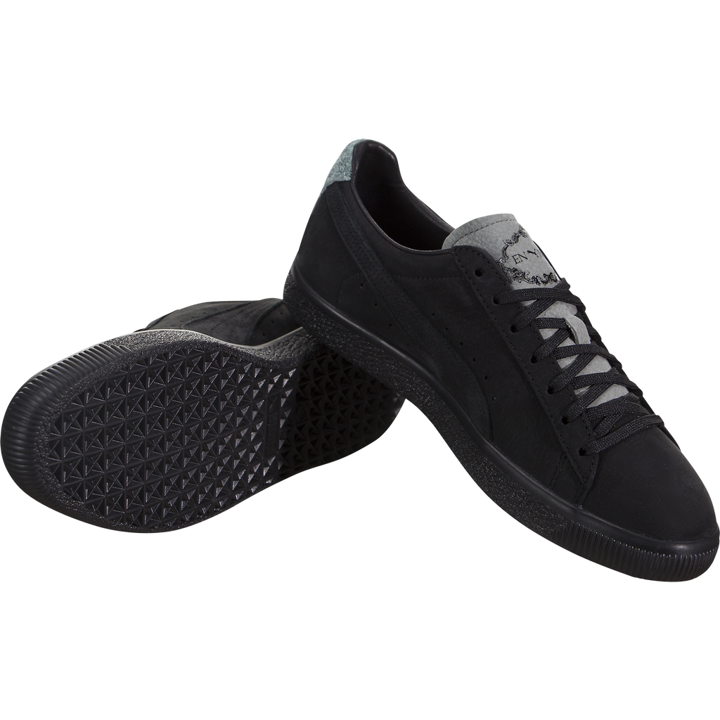 puma en noir clyde