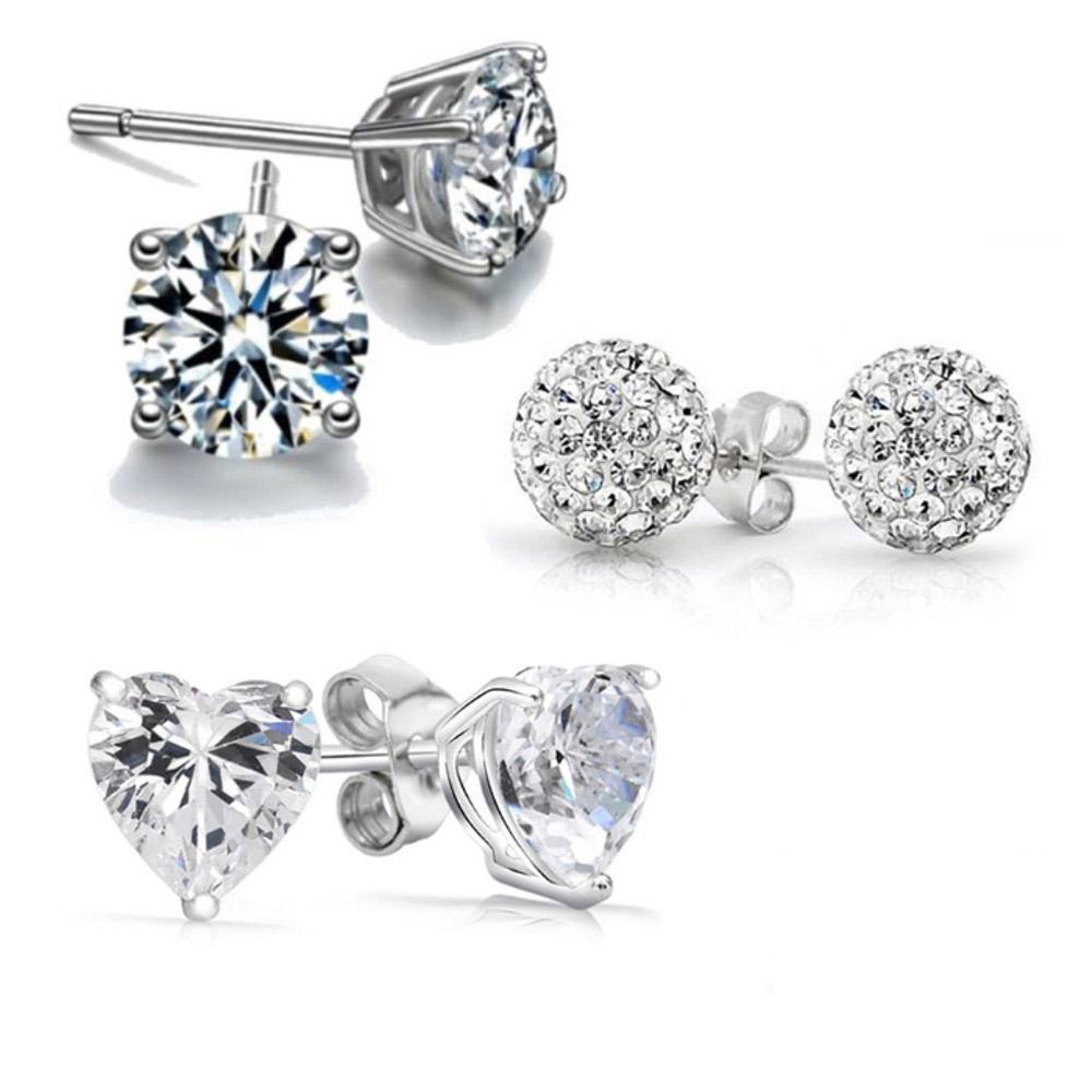 pack of stud earrings