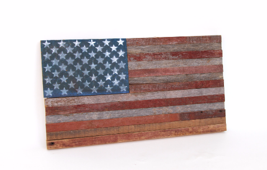 Reclaimed Wood American Flag Thymeless Home Decor