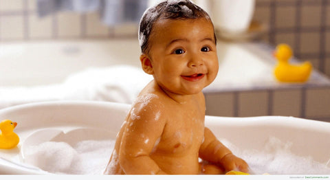 bath products What are The Top 20 Tips to Keep Your Baby's Skin Healthy - Newborn Skincare Tips @bdiapers hybrid cloth diapers covers, washable cloth  diapers, reusable cloth  diapers, disposable nappy pads, chemical free, rash free healthy nappy pads