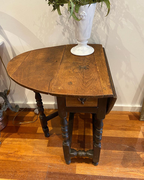 small gate leg table and chairs