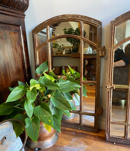 Mirror French metal