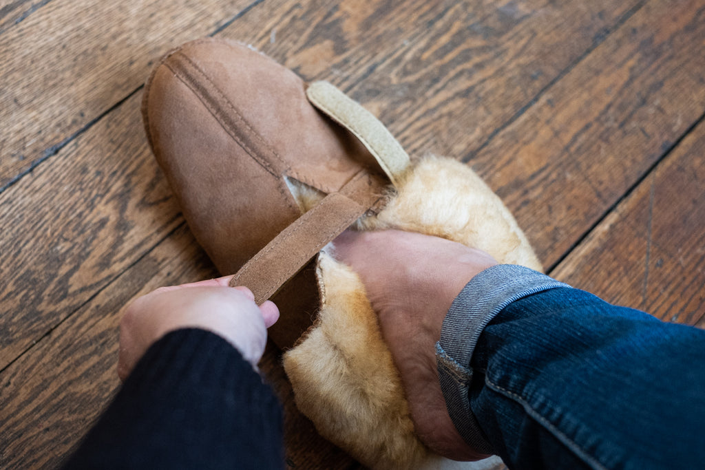 Sheepskin slippers with velcro strap extra wide opening