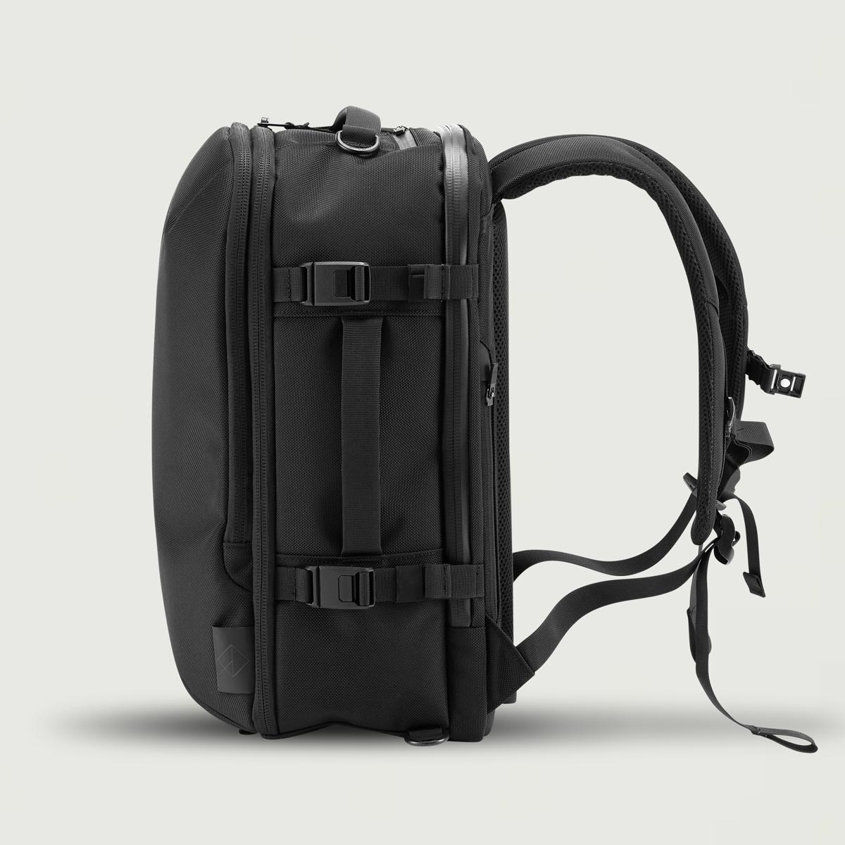 ACE MULTIFUNCTION BACKPACK