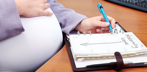 Woman planning her maternity leave