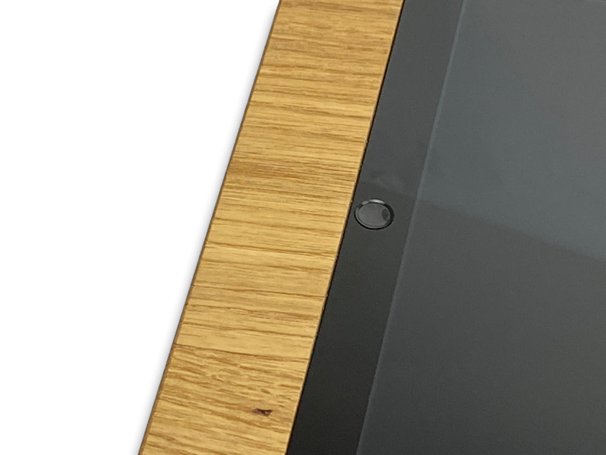 aus Eiche 2015|2017 NobleFrames Tablet Wandhalterung für iPad Pro 12,9″ Echtholz Massivholz Wall Mount 