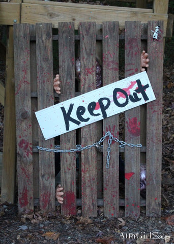zombie barnyard door diy walking dead