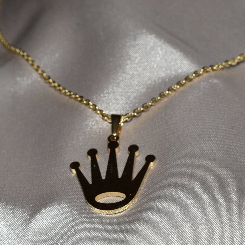 rolex crown pendant necklace