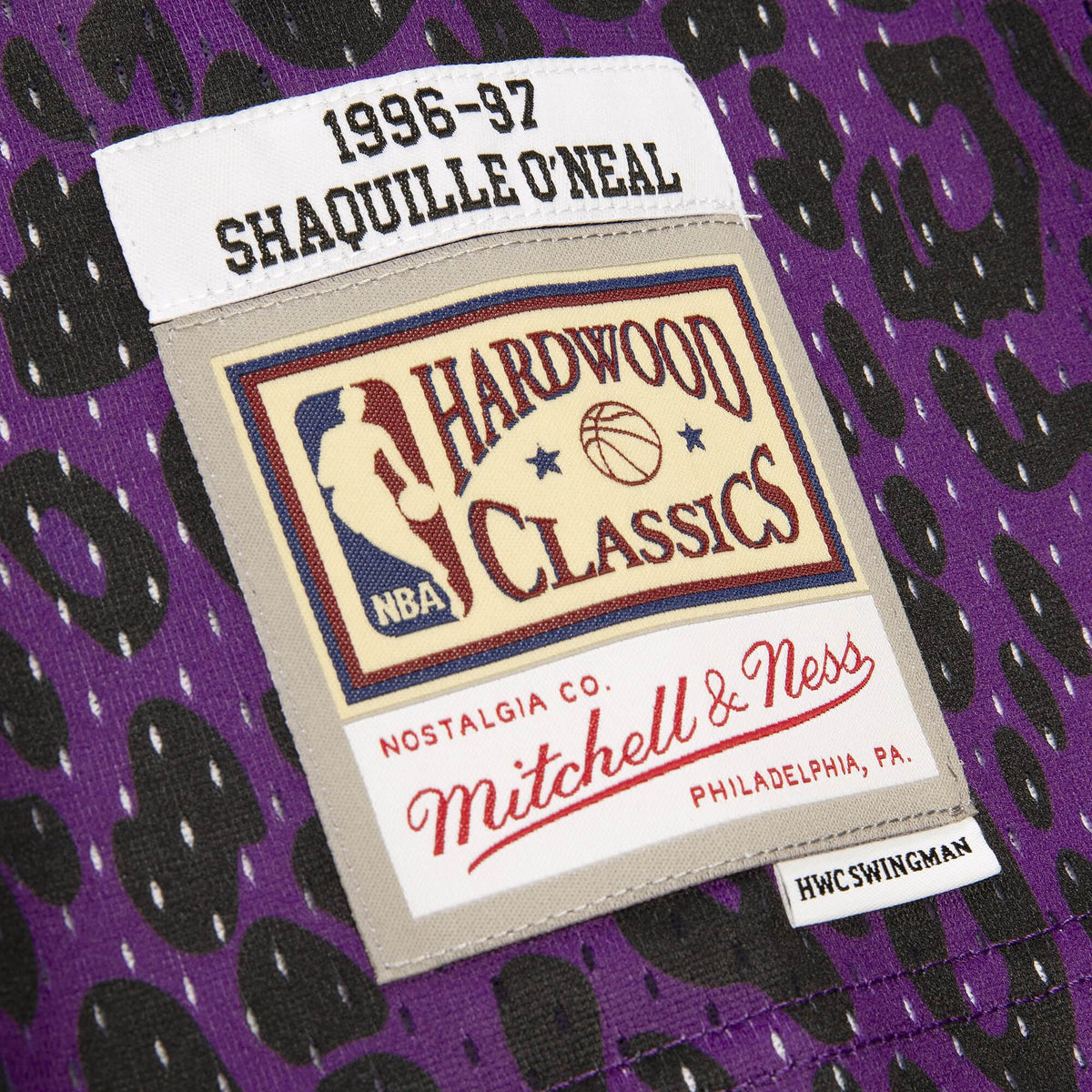  Shaquille O'Neal Los Angeles Men's 1996-97 Road Purple Swingman  Jersey (Small) : Sports & Outdoors