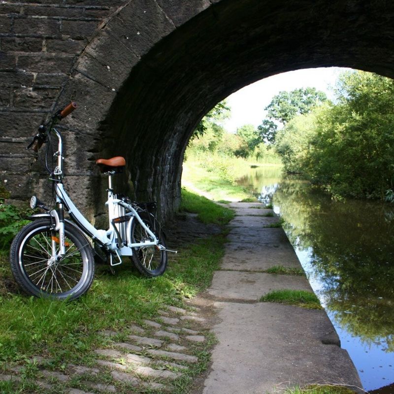 juicy folding electric bike