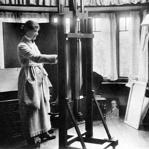 Mabel at work at home in her studio