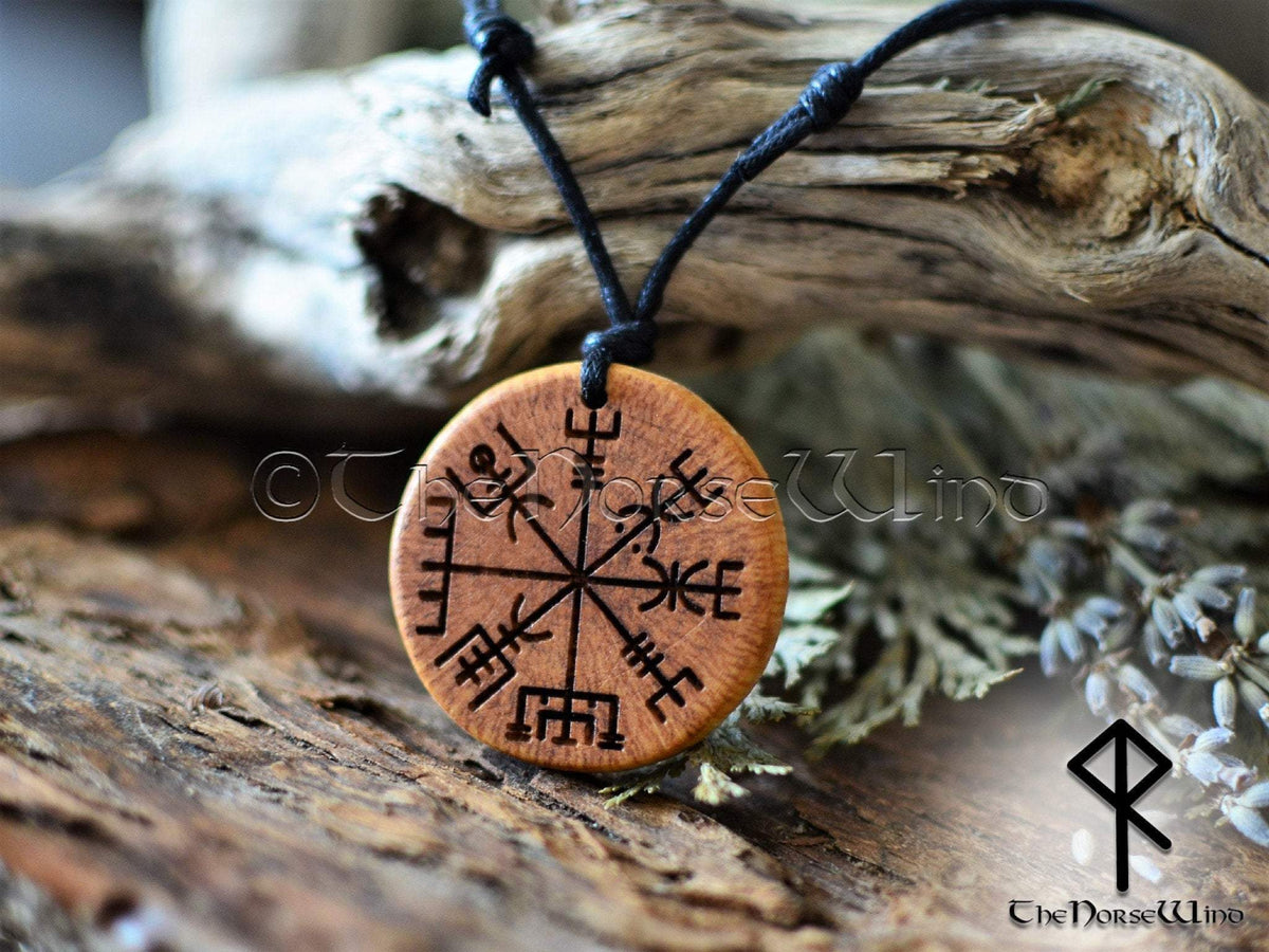 Handmade engraved wooden log Viking Vegvisir Compass Pendant Necklace Medallion Viking Compass