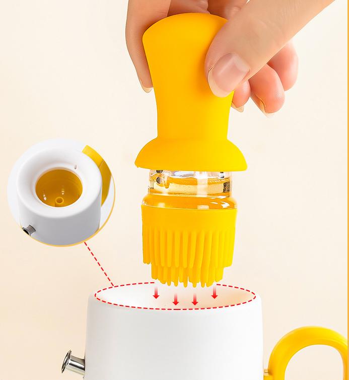 Brush down one oil bottle oil pot high temperature brush without hanging oil oil tank kitchen multi-functional glass oil storage bottle