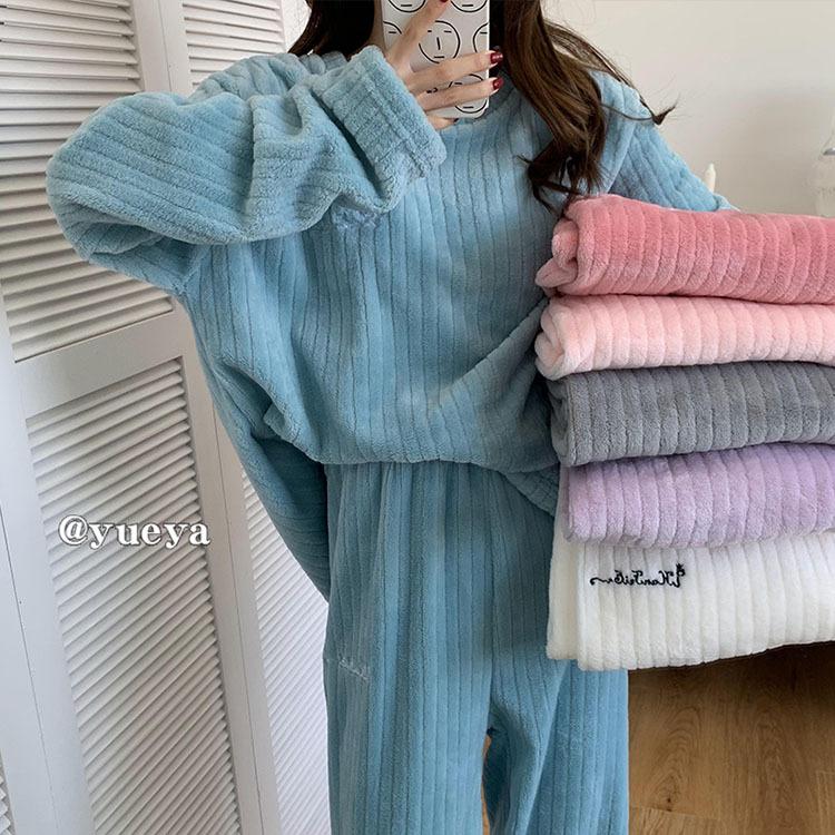 2022 winter new vertical stripes thickened warm home clothes large size coral fleece pajamas