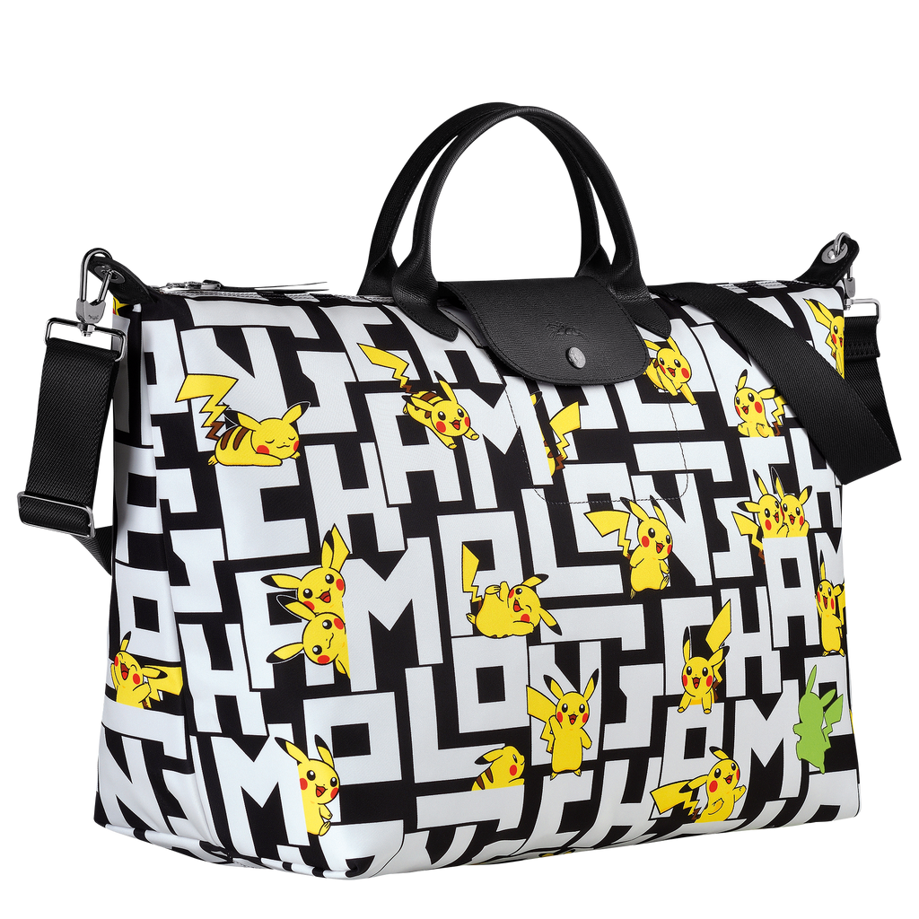 pokemon trainer duffle bag