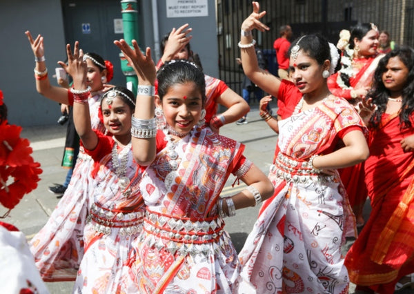 bengali children dancing