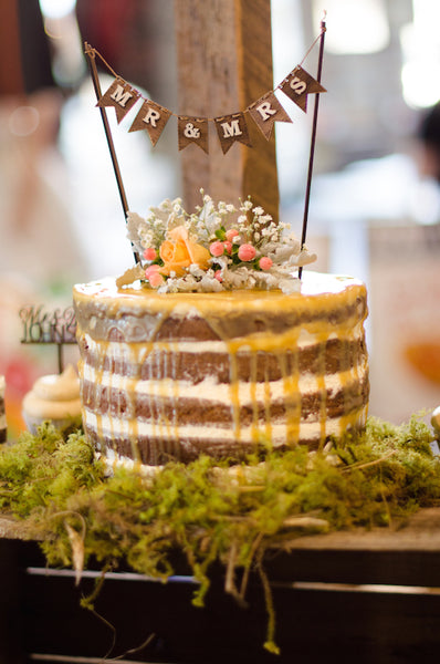 Wooden cake toppers bunting 