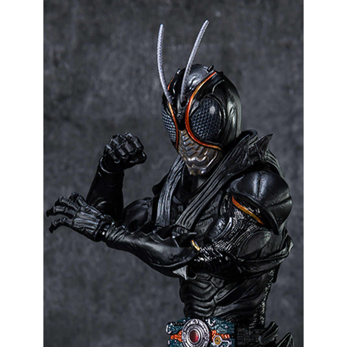 宅配便配送 ジャンボソフビフィギュア 仮面ライダーBLACK SUN 対決