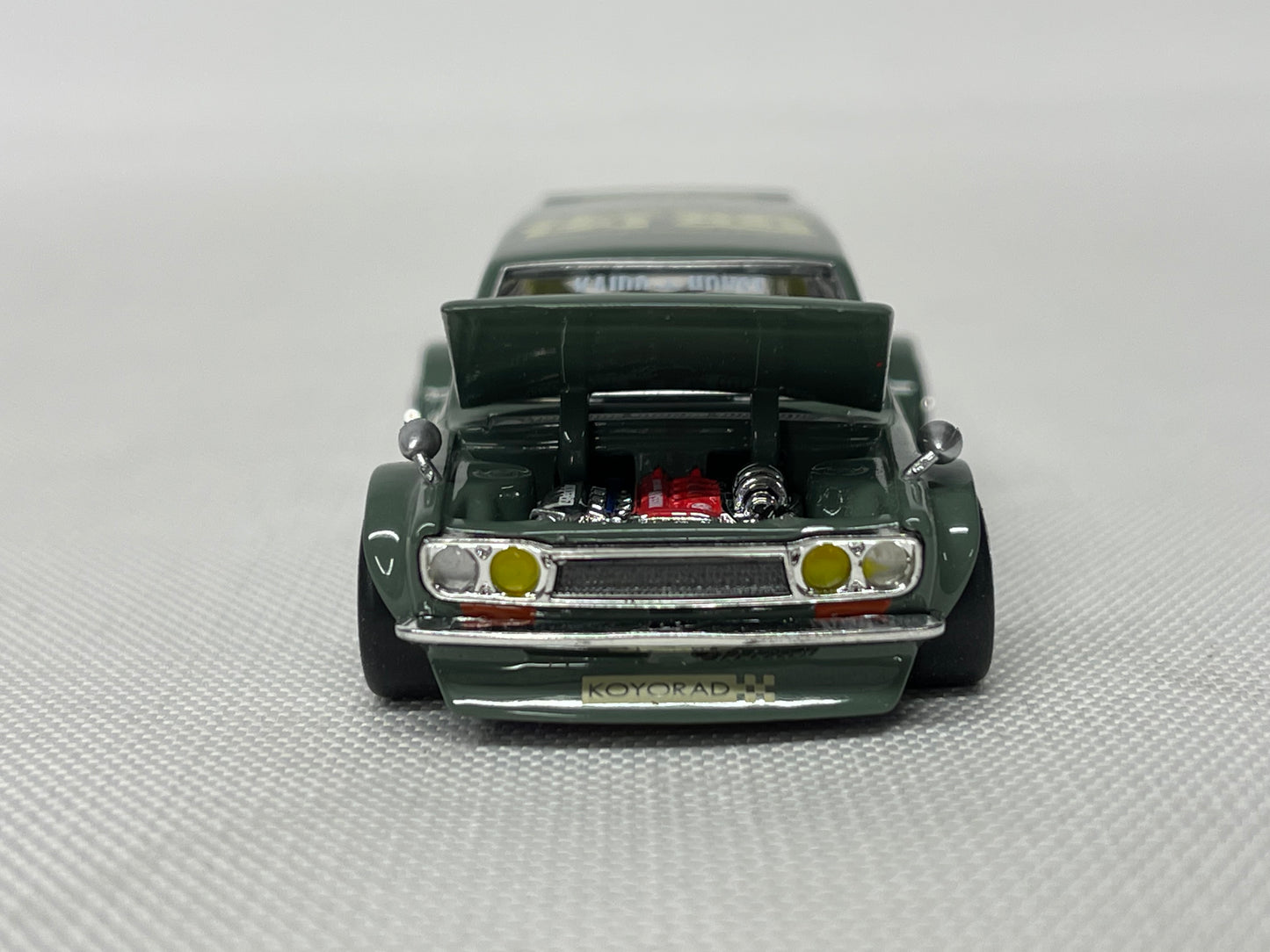 Datsun 510 Kaido House Wagon . Green . Mini GT . 1/64 Scale . (KHMG010)
