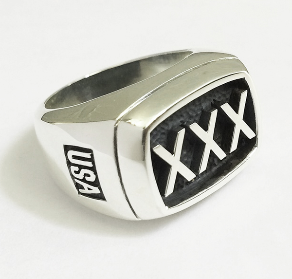 Ring Xxx 109