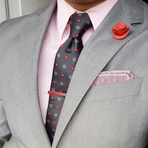 Grey w/ Red Foulard Silk Tie and Pink Linen Herringbone Pocket Square