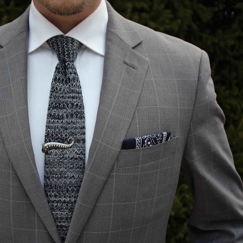 Silk Grey Knit Tie & Black Linen Pocket Square