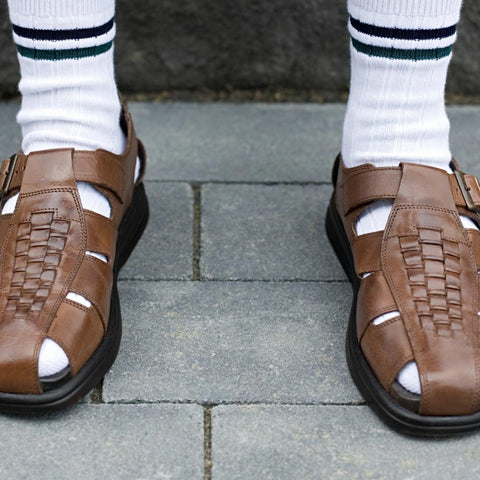 What Men Shouldn't Wear - Sandals with Socks