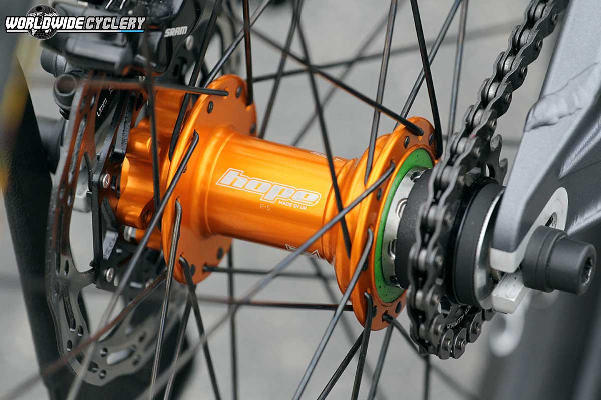 hope bike hubs