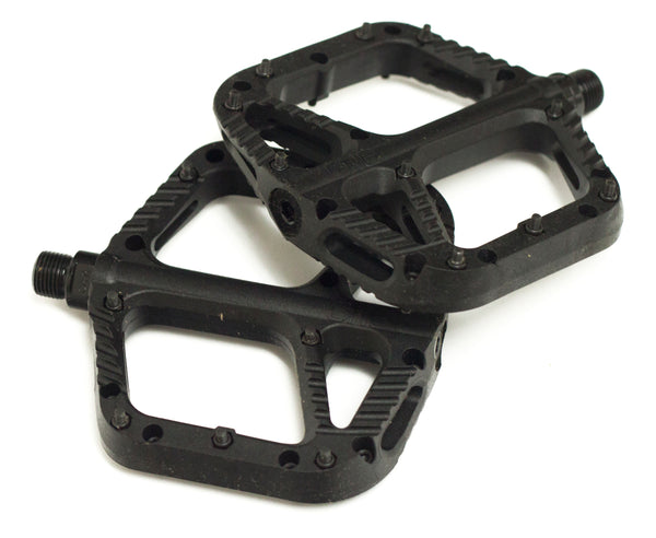 oneup components comp platform pedals