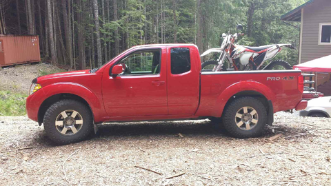 2008 Nissan frontier squeak #3