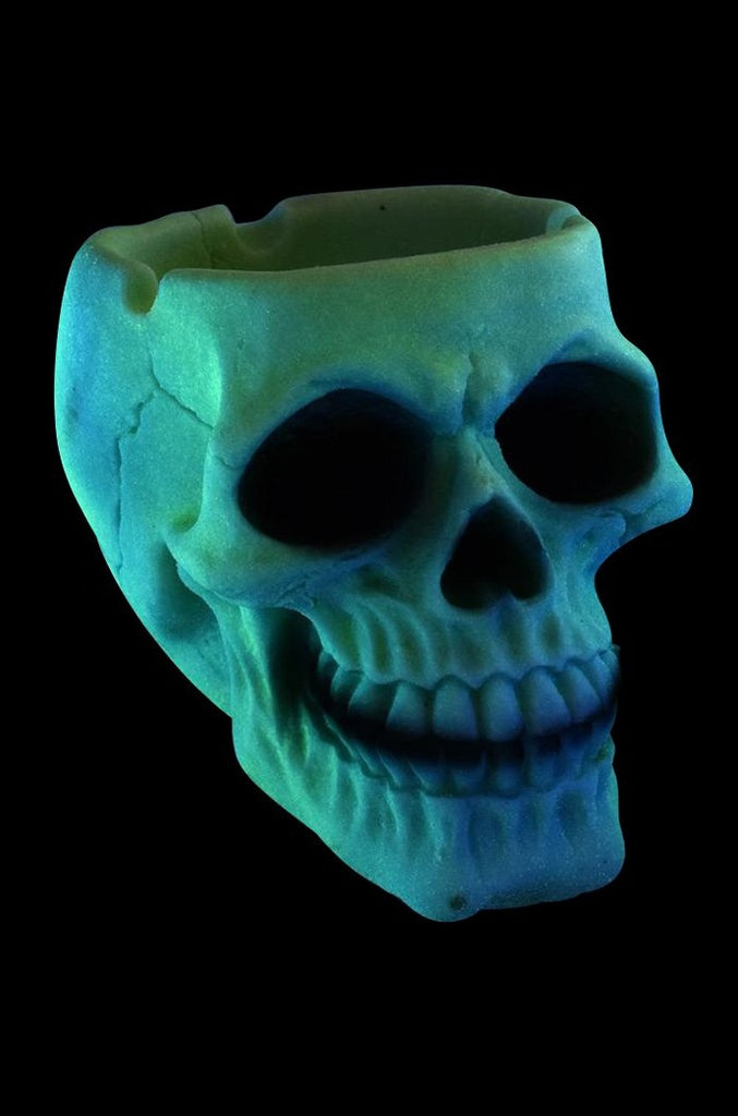 Blue Skull Ashtray Black