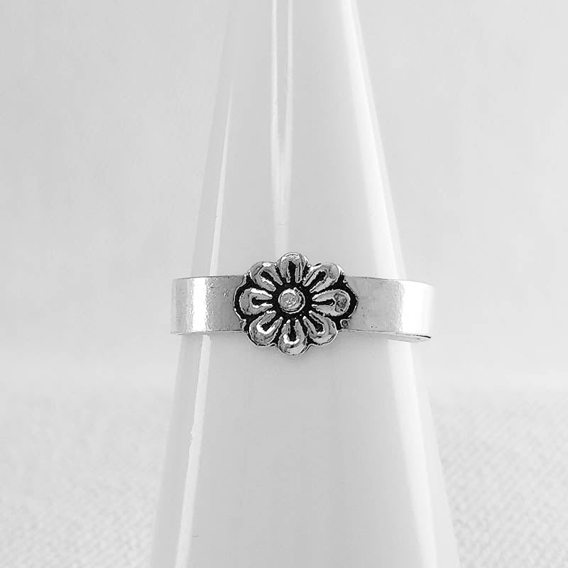 silver flower toe ring