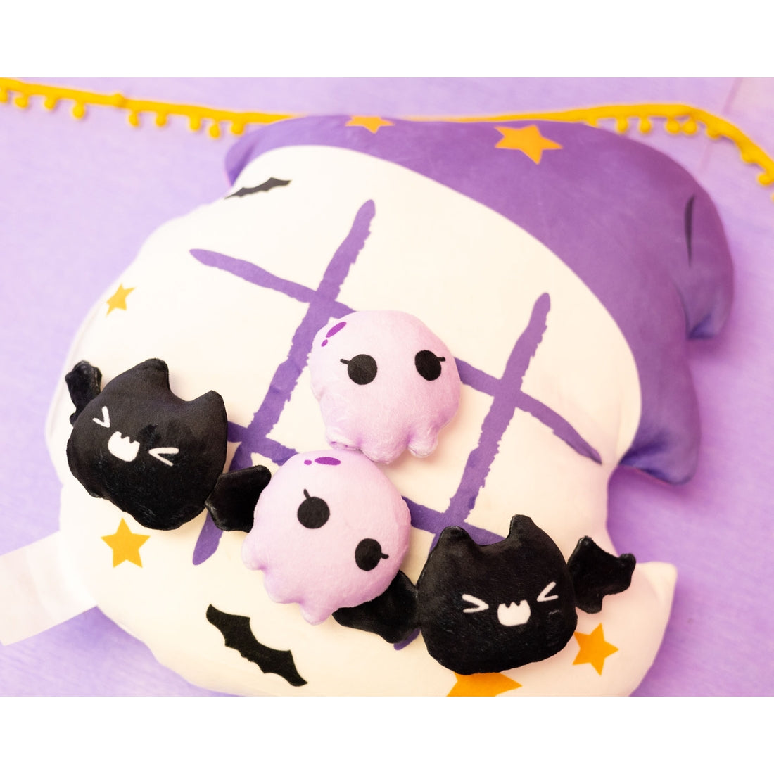 Tic Tac Toe Plushies - Spooky Ghost