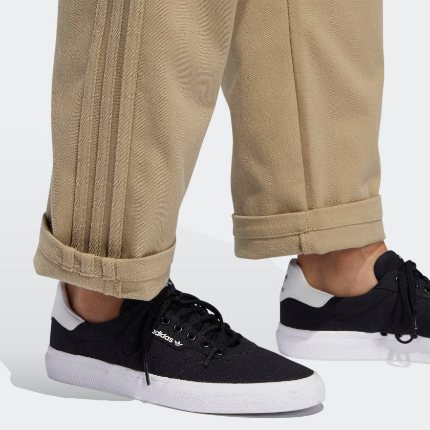 adidas chino